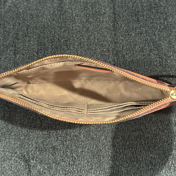 Michael Kors Peach Wristlet - Picture 3 of 3